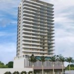 Cristal Bay: La Nueva Joya del Malecón
